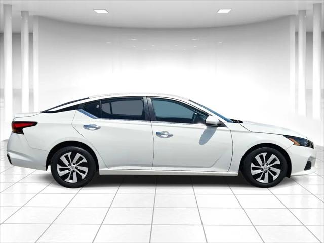 2022 Nissan Altima S FWD