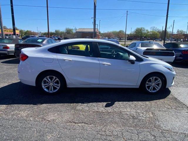 2019 Chevrolet Cruze LS
