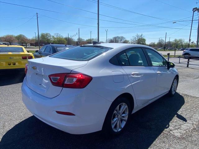 2019 Chevrolet Cruze LS