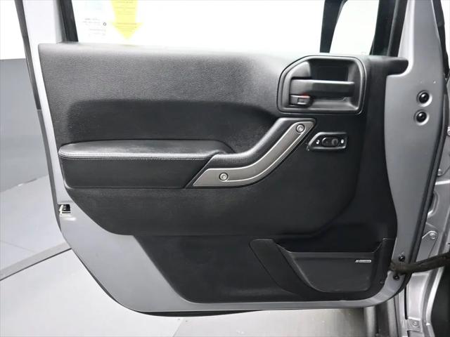 2016 Jeep Wrangler Unlimited Black Bear