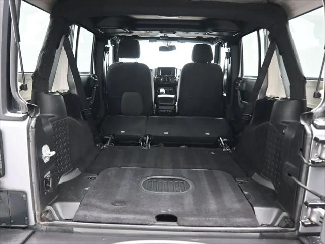 2016 Jeep Wrangler Unlimited Black Bear