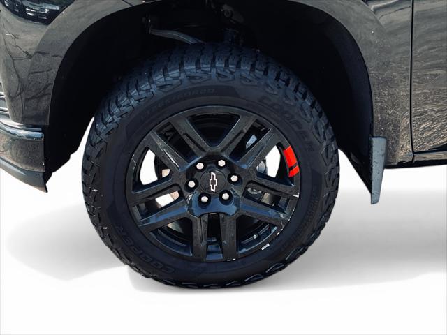 2022 Chevrolet Silverado 1500 4WD Crew Cab Short Bed Custom Trail Boss