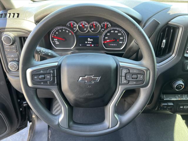 2022 Chevrolet Silverado 1500 4WD Crew Cab Short Bed Custom Trail Boss