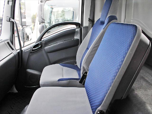 2023 Isuzu FTR Unknown