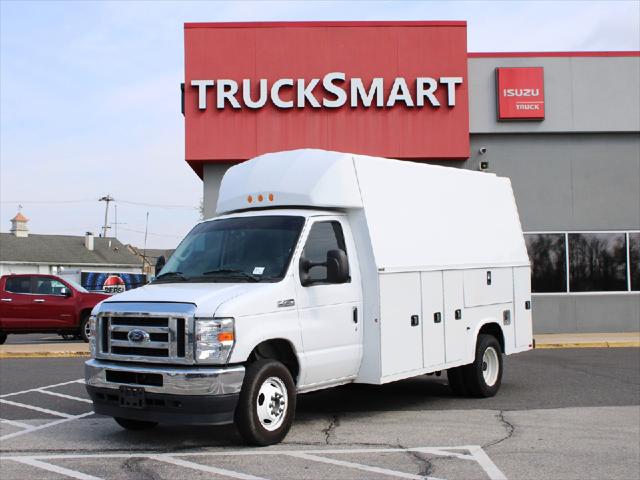2024 Ford E-450 Cutaway Unknown