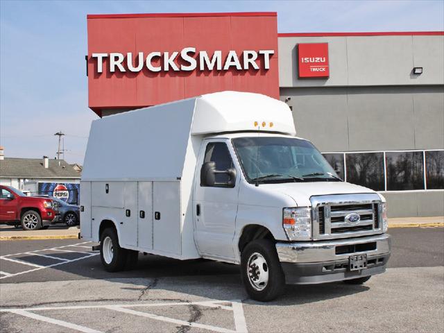 2024 Ford E-450 Cutaway Unknown
