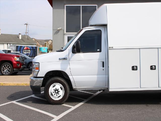 2024 Ford E-450 Cutaway Unknown