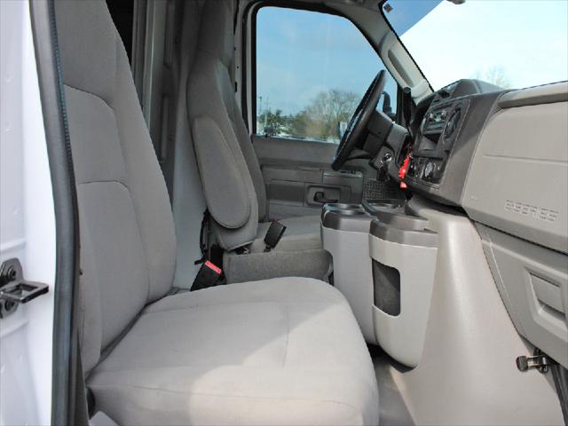 2024 Ford E-450 Cutaway Unknown