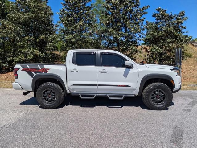 2022 Nissan Frontier Crew Cab PRO-4X 4x4