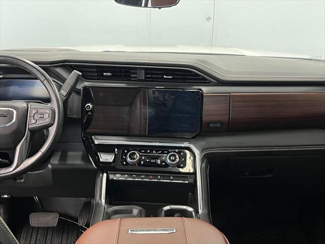 2024 GMC Sierra 3500HD 4WD Crew Cab Standard Bed Denali Ultimate
