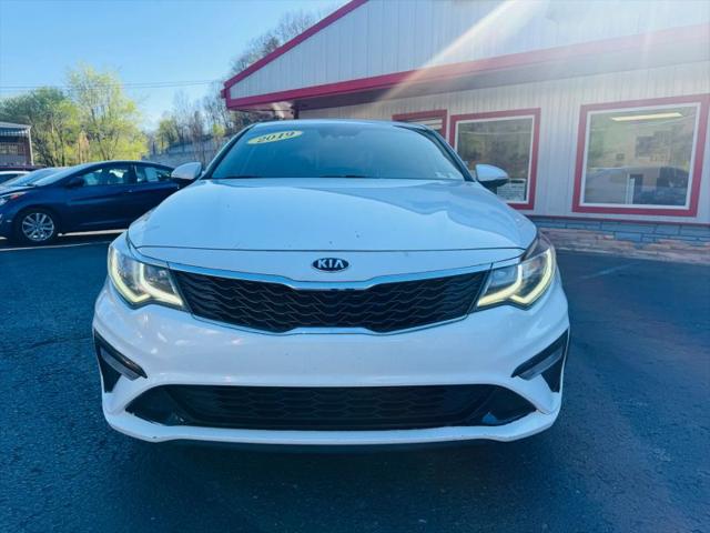 2019 Kia Optima LX