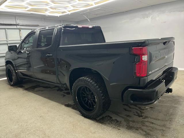 2021 Chevrolet Silverado 1500 4WD Crew Cab Short Bed RST
