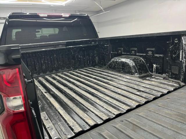 2021 Chevrolet Silverado 1500 4WD Crew Cab Short Bed RST