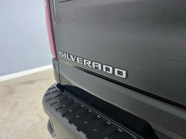 2021 Chevrolet Silverado 1500 4WD Crew Cab Short Bed RST