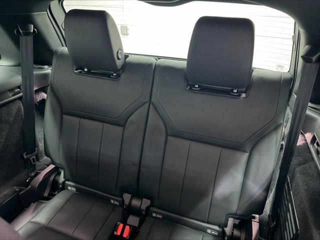 2020 Land Rover Discovery Landmark Edition
