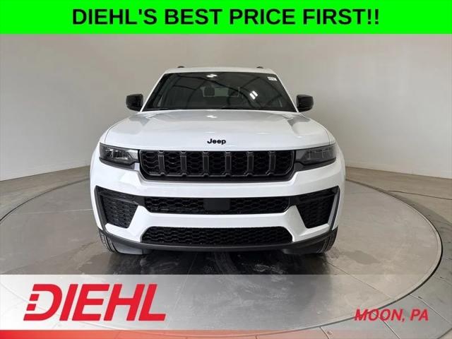 2026 Jeep Grand Cherokee GRAND CHEROKEE L LAREDO ALTITUDE 4X4
