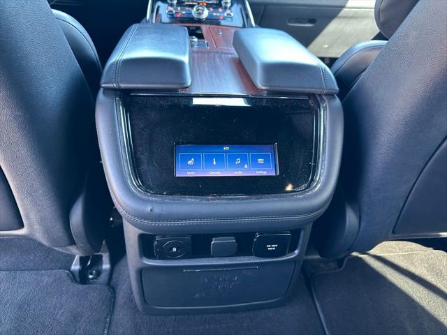 2024 Lincoln Navigator Premiere L