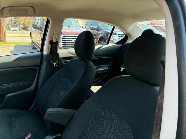 2024 Mitsubishi Mirage G4 SE