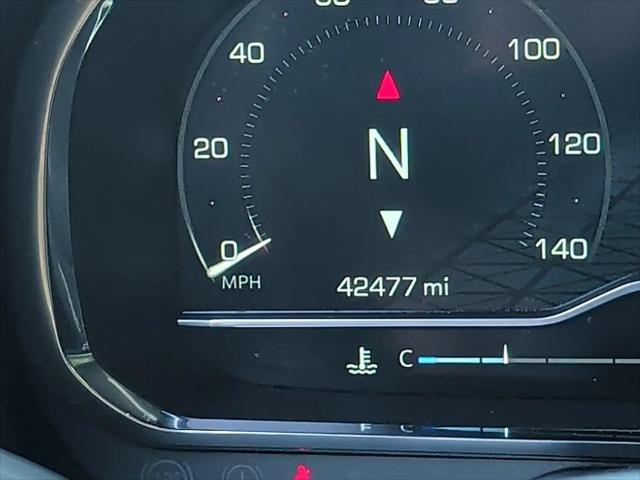 2024 GMC Yukon 4WD AT4