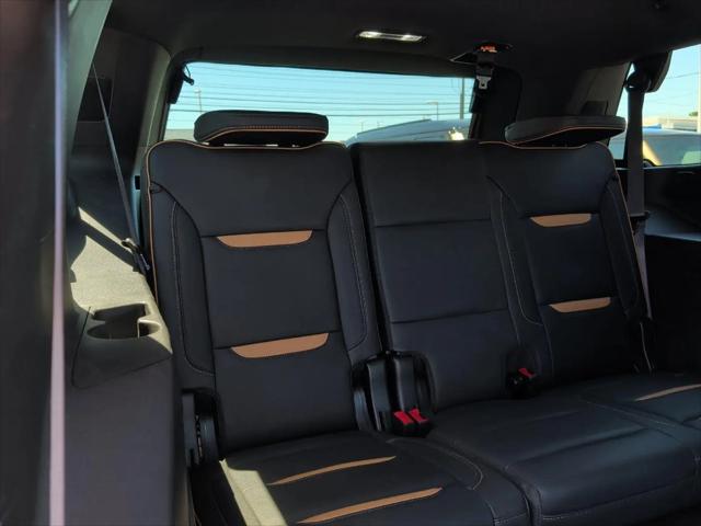 2024 GMC Yukon 4WD AT4