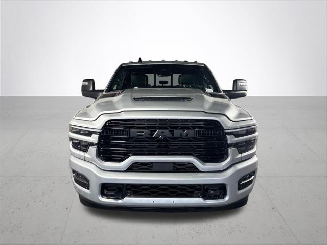 2026 RAM Ram 3500 RAM 3500 LARAMIE CREW CAB 4X4 8 BOX