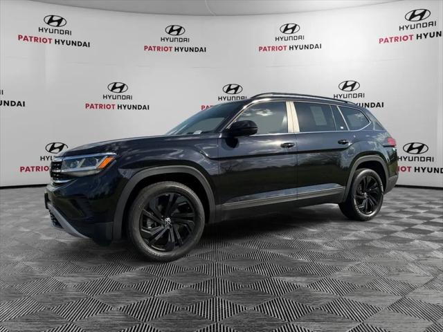 2022 Volkswagen Atlas 3.6L V6 SE w/Technology