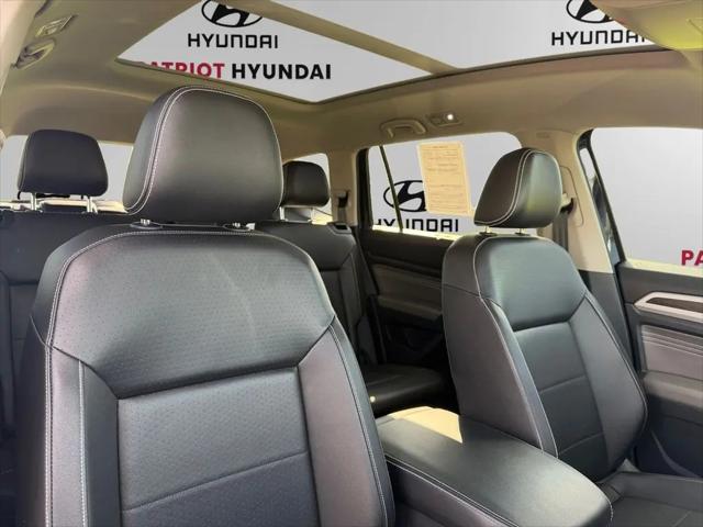 2022 Volkswagen Atlas 3.6L V6 SE w/Technology