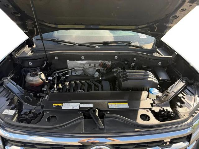 2022 Volkswagen Atlas 3.6L V6 SE w/Technology
