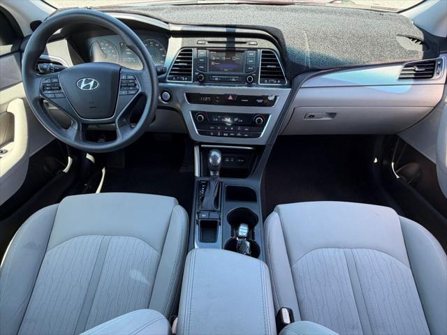 2016 Hyundai Sonata Hybrid SE