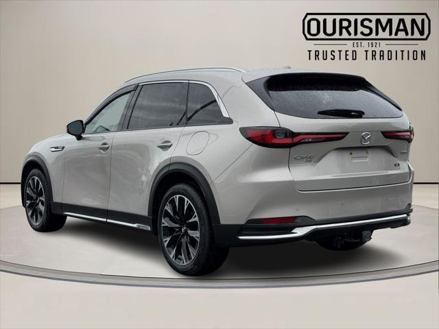 2024 Mazda X-90 Premium