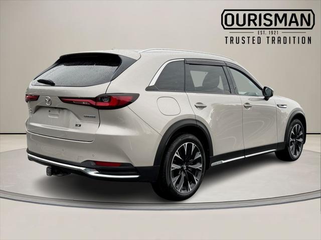 2024 Mazda X-90 Premium