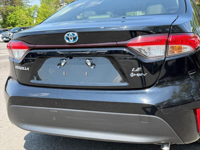 2025 Toyota Corolla Hybrid LE