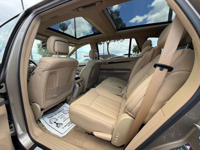 2010 Mercedes-Benz R 350 4MATIC