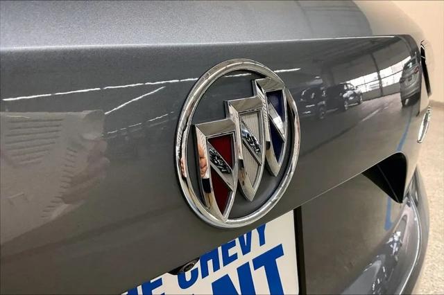 2022 Buick Envision FWD Avenir