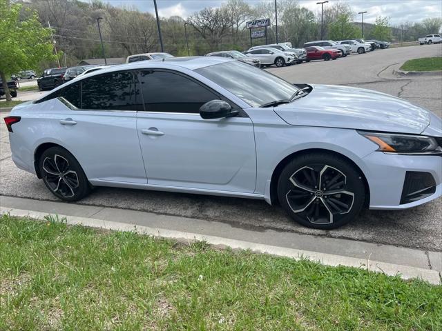 2024 Nissan Altima SR Intelligent AWD