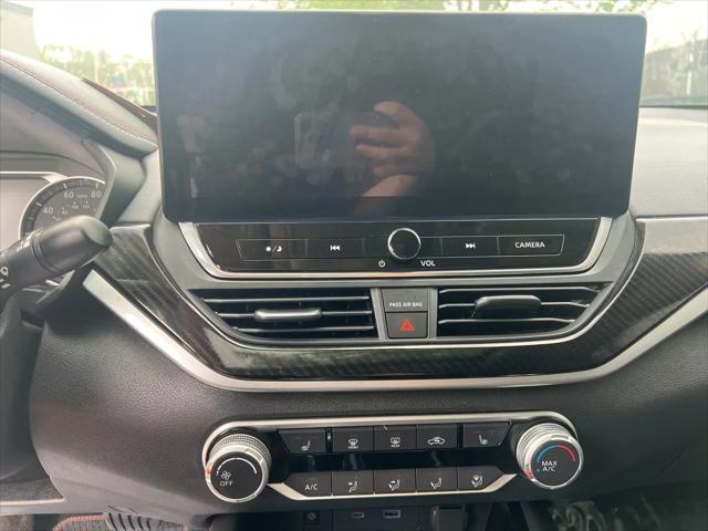 2024 Nissan Altima SR Intelligent AWD