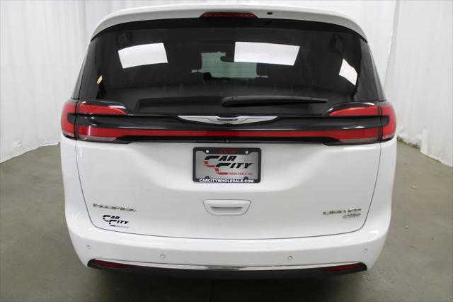 2021 Chrysler Pacifica Limited AWD
