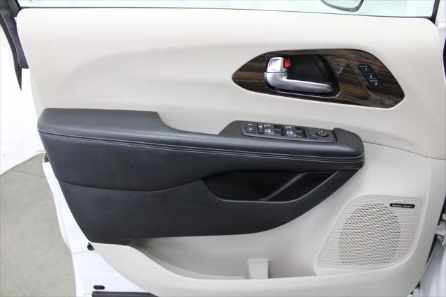 2021 Chrysler Pacifica Limited AWD