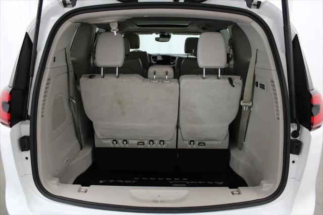 2021 Chrysler Pacifica Limited AWD