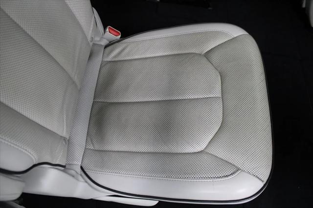 2021 Chrysler Pacifica Limited AWD