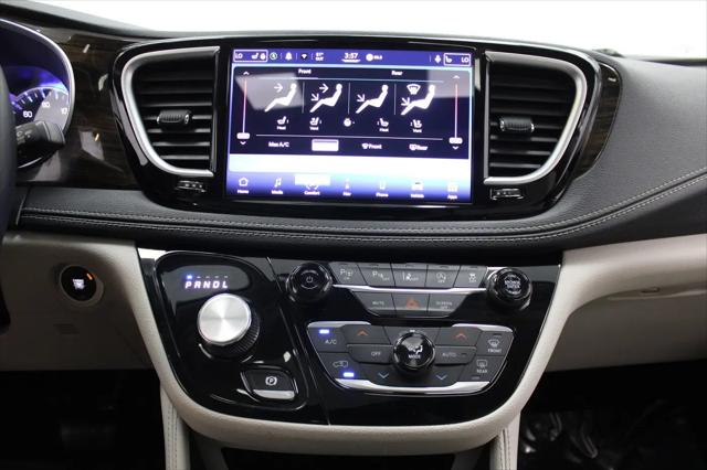 2021 Chrysler Pacifica Limited AWD