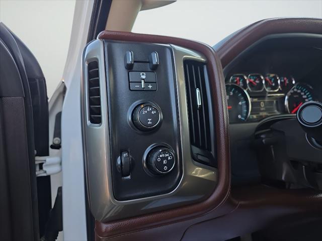 2016 Chevrolet Silverado 3500HD High Country