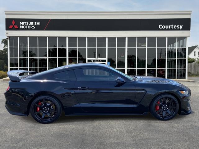 2016 Ford GT 2dr Fastback Shelby GT350