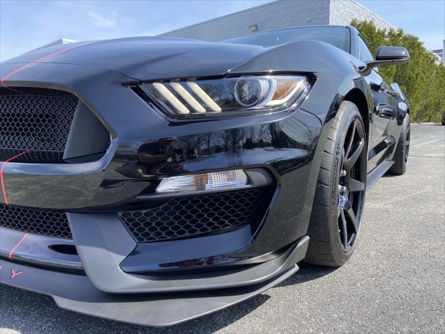 2016 Ford GT 2dr Fastback Shelby GT350