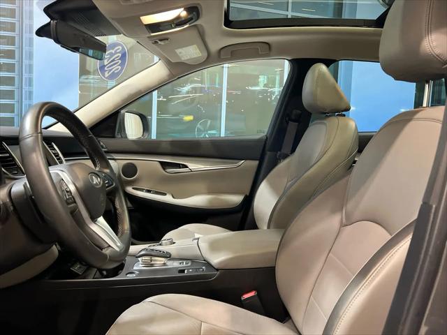 2023 INFINITI QX50 LUXE AWD