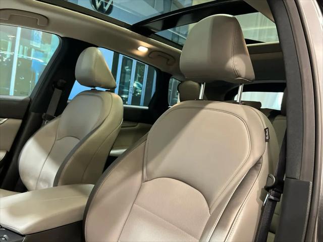 2023 INFINITI QX50 LUXE AWD