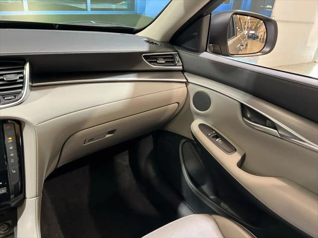 2023 INFINITI QX50 LUXE AWD