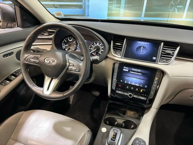2023 INFINITI QX50 LUXE AWD