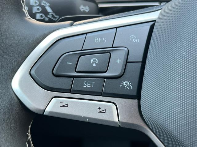 2026 Volkswagen Atlas Cross Sport SE