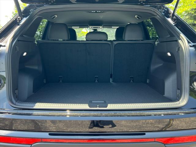 2026 Volkswagen Atlas Cross Sport SE